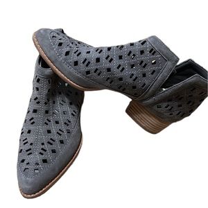 Gianni Bini leather upper booties